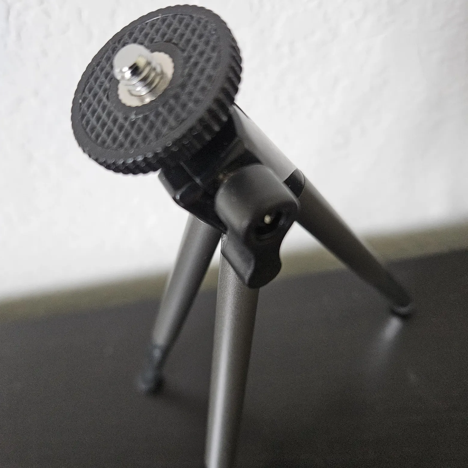 Retractable Desktop Mini Tripod, Portable Compact Three-Legged Support Bracket For Compact Imaging Devices