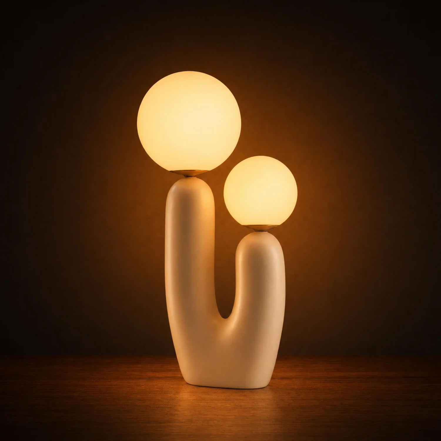 Dual Sphere Sculptural Table Luminaire, Curved Base Two-Globe Accent Light For Nightstands And Console Surfaces